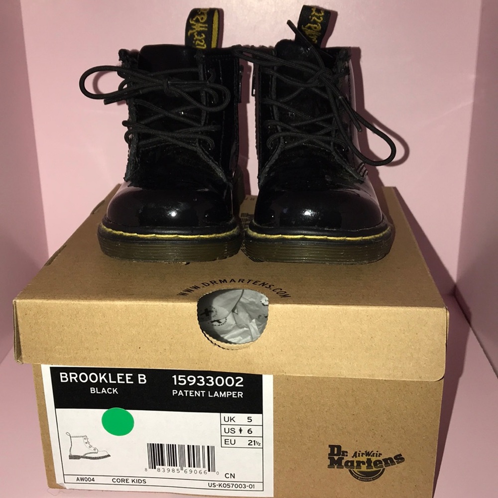 Toddler size 6 black Dr Martens